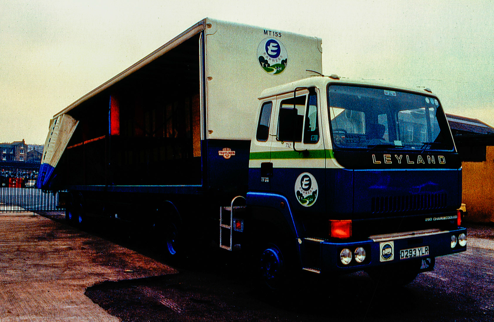 1980's Bradford Model Dairy, Sterilised and Flavoured milk transport in plastic bottles. (Courtesy Dave Fane)