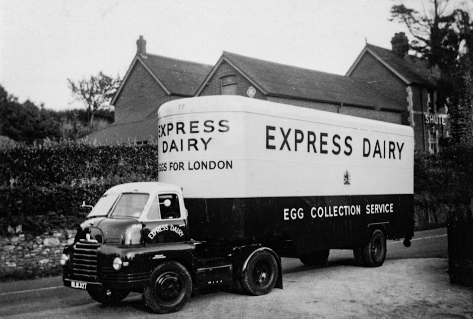 1950's Egg Transport - Eggs for London. Keith Sweetland comments "They were collecting eggs, the route was Crediton-Barnstable-Bideford-Holsworthy. There were four of these trucks-after doing the day run they would do a night run meeting a London driver at either Andover or Wincanton. (Courtesy Keith Sweetland)