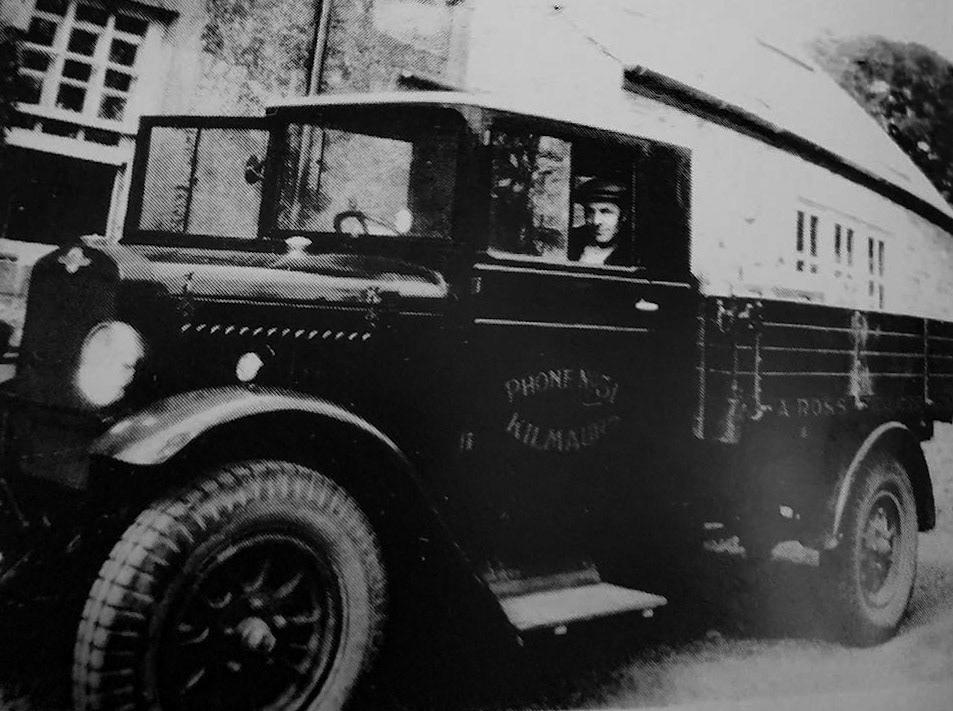 1920s? Kilmaurs Dairy early farm collection truck (Courtesy Steven Poggi)