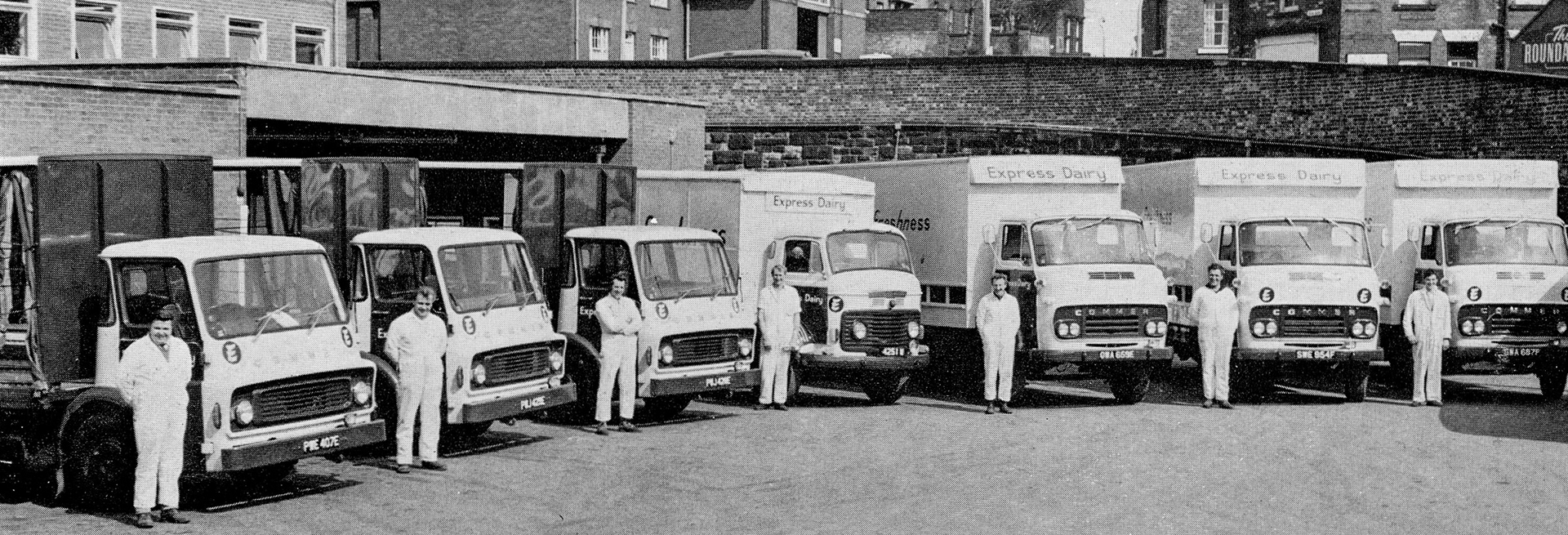 1968 Wakefield VIP visit by Walter Nell. (Express News Summer)