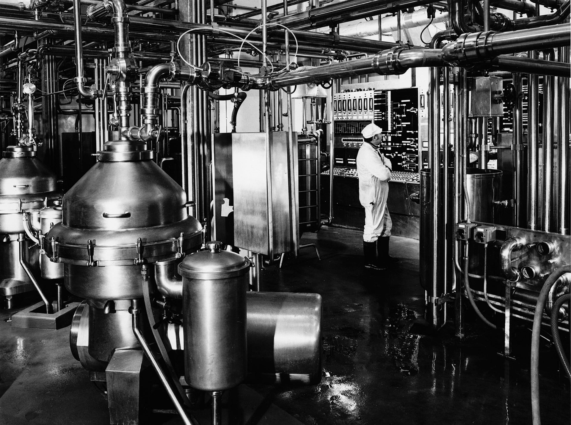 1976 MMB Creamery Maelor "Whole milk is separated into cream and skimmed milk prior to buttermaking. The skimmed milk is dried into powder". (Courtesy Paul Smith)