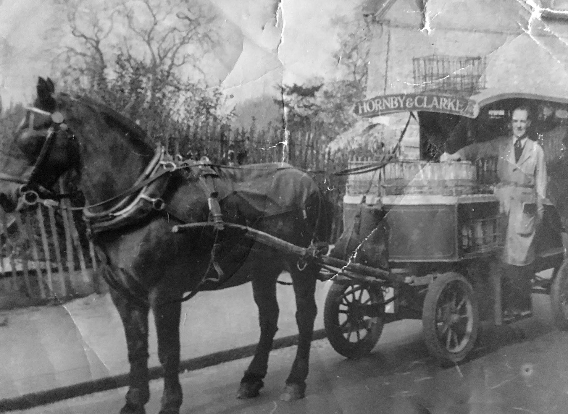 1940s Ted Savill delivering for Hornby &amp; Clarke. Dell Savill comments "My Dad in Richmond". (Courtesy Dell Savill)