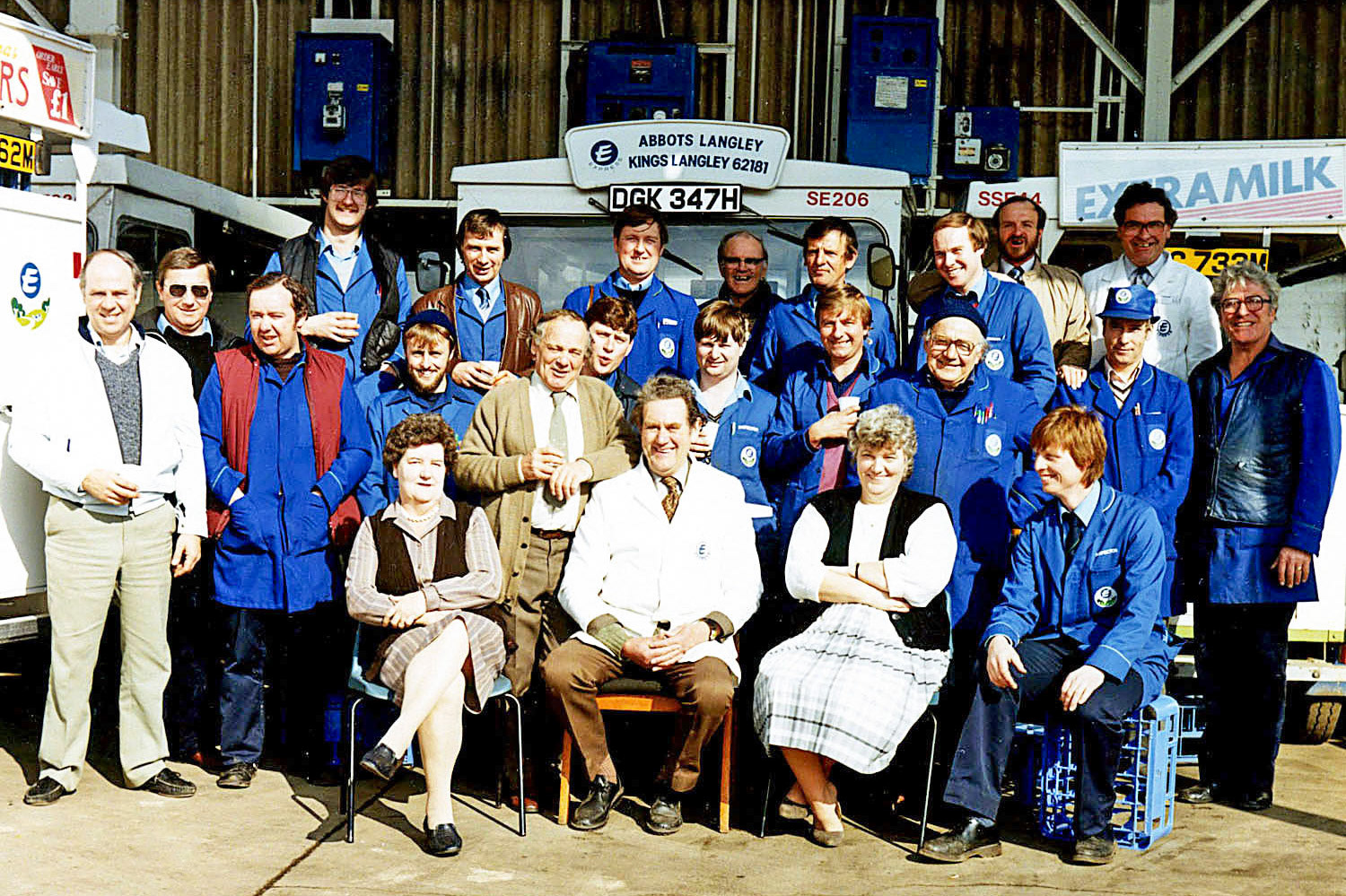1972 Abbots Langley. David Horne, John Grace, John Mcknight, Frank Wheeler, Jeff Sumner, Peter Robinson, John Paintain, Ted Kimpton, Roy Allum, A Biggerstaff, Norman Hedges, Alan Holt, Peter Allum, Reg Grace, Vi Dickinson, Ron Smith (Servery Manager in white coat), Rosemary Smart, Chas Sewell, Max Spur,Kim Lloyd, Dave Gilliam, Alan Holt,Pete Allum ,John Bovingdon. Tony Bourn adds "I was yard boy there, Mr Peters was manager, Ron smith and Brian Haines in servery, then after a few years went to Hemel Hempstead depot. I was the person who rolled a three-wheeler over down Kindersley way. Driving to fast on L Plates. (Courtesy Chas Gold)