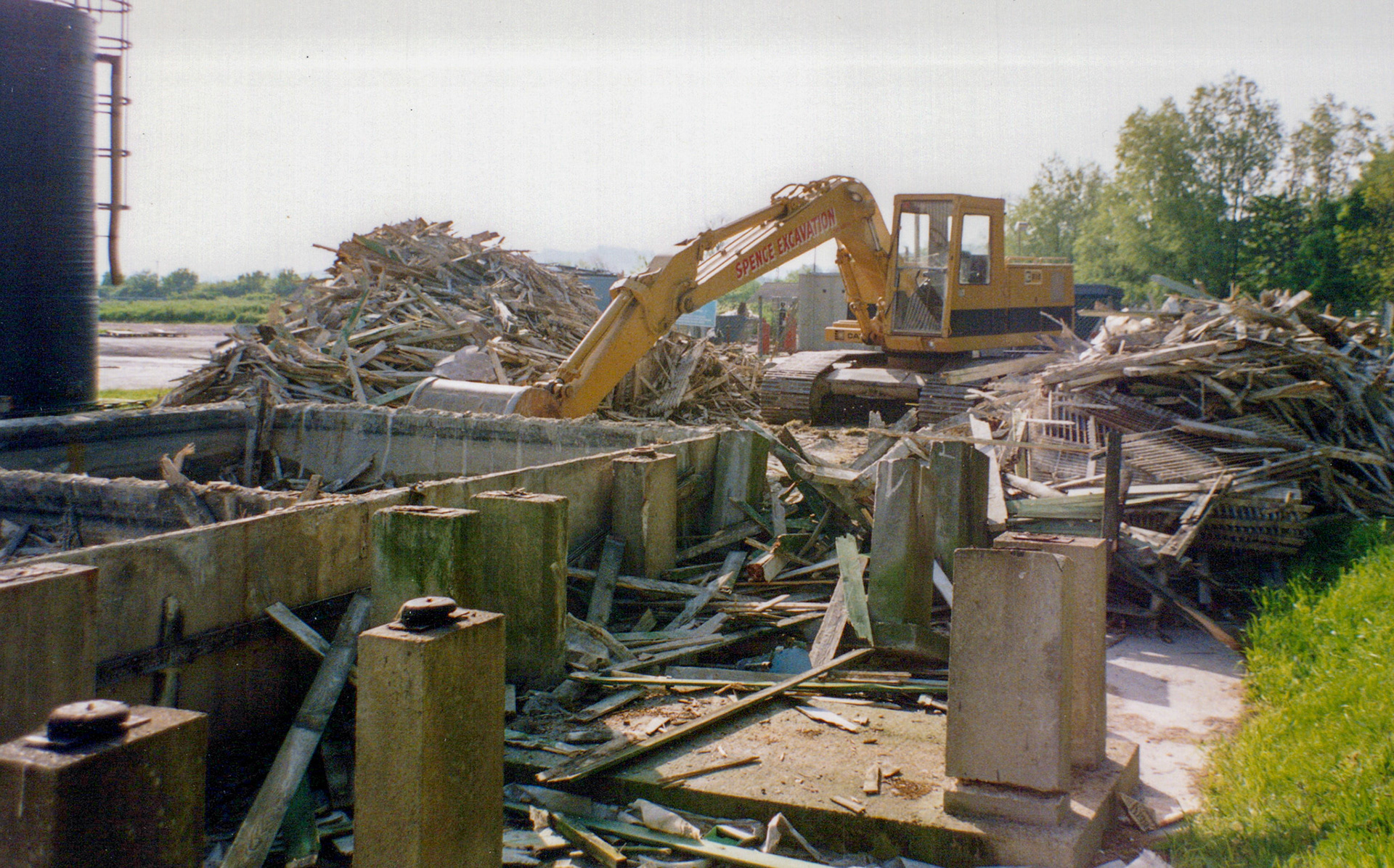 1992 Plant dismantling in progress (Courtesy Bill Wilson)