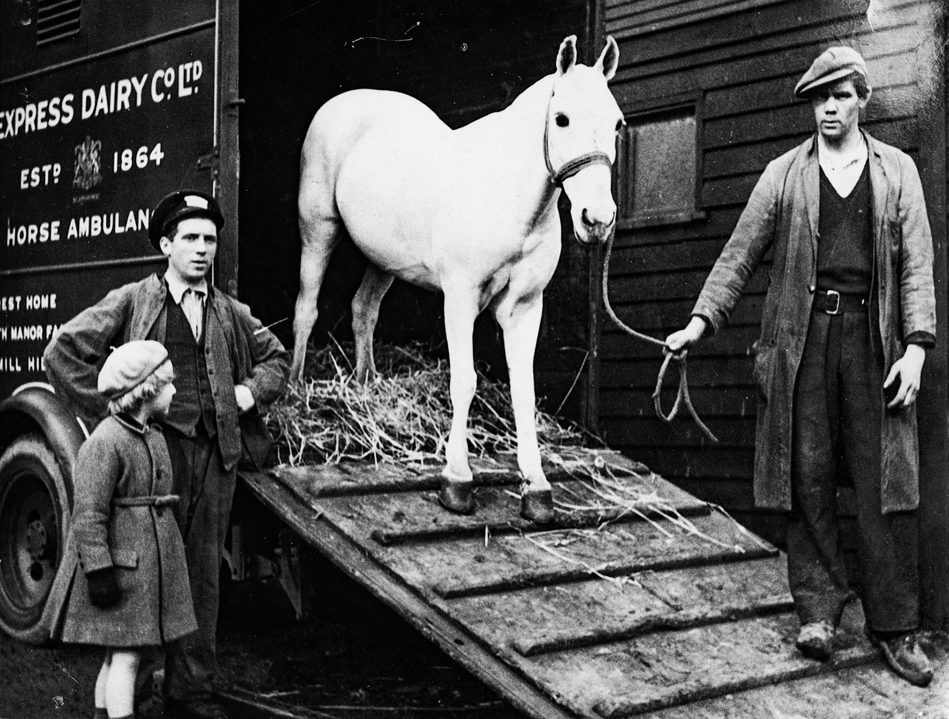 1963 (14th April) Easter Parade, Battersea Park "London Milk Distribution Past and Present".(Courtesy Paul Smith)
