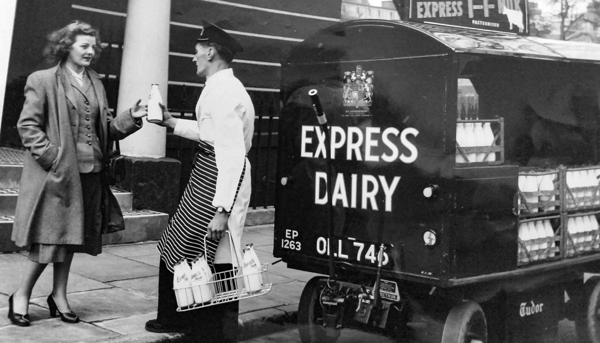 1950c Muswell Hill. Geoffrey Watts comments "My dad Fred Watts, maybe late 40s early 50s-he lived in Hornsey and wood Green... must have been a promotional photo for Express." (Courtesy Geoffrey Watts)