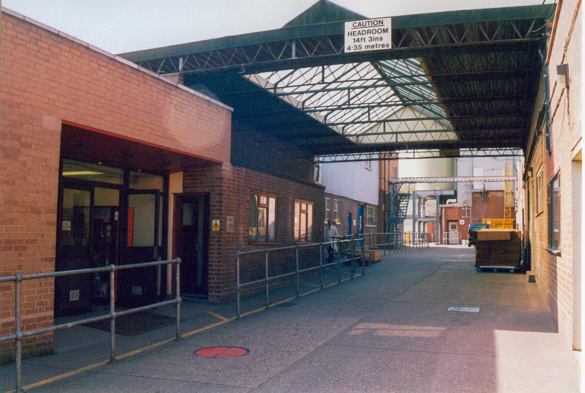 1990's Minsterley Creamery. Tony Swain comments "The canteen entrance on the left".