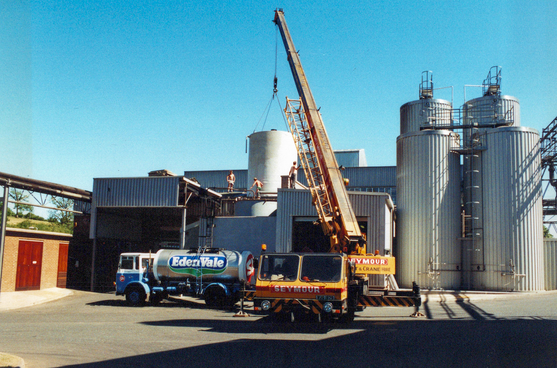 1980's Appleby Spray Drier Installation. (Courtesy David Atkinson)