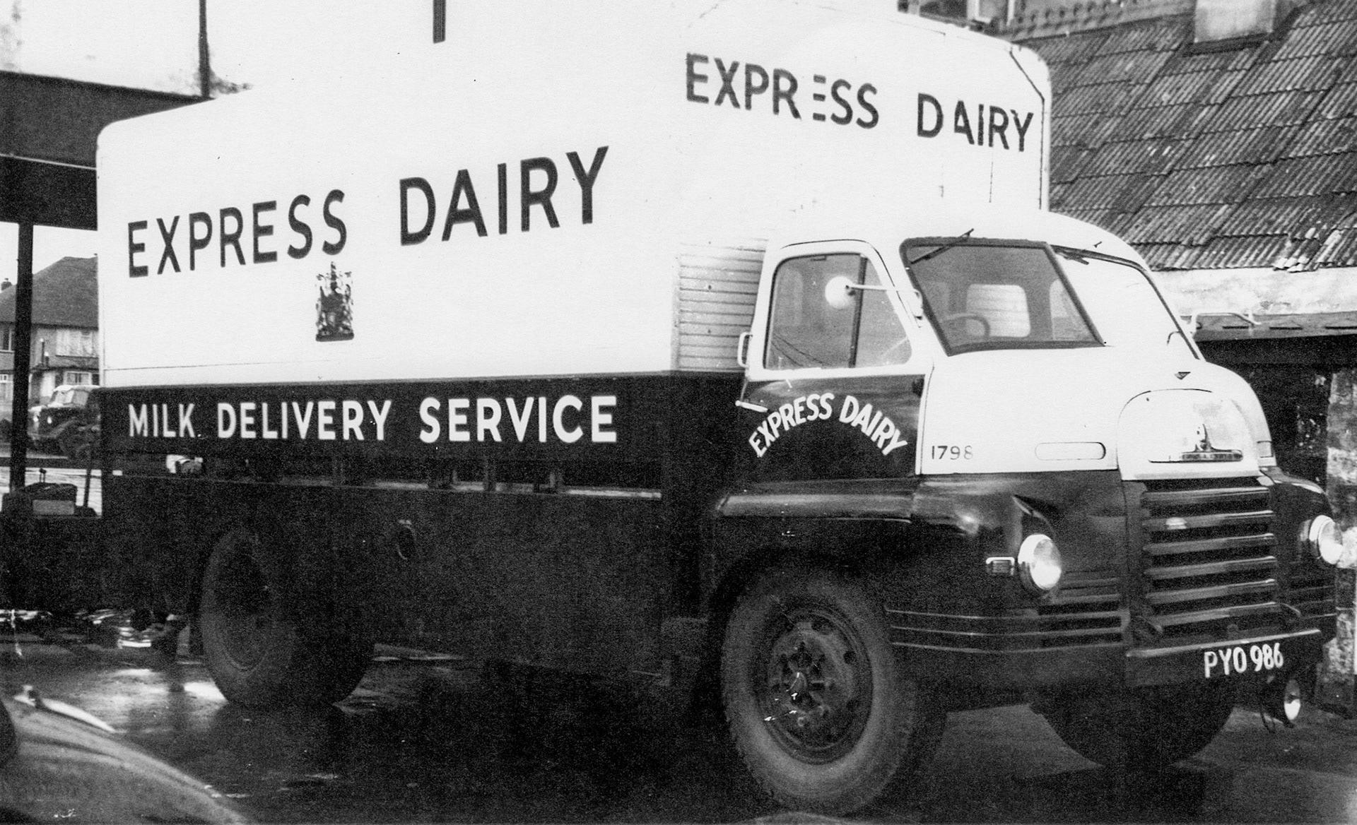 1950s Bedford Rigid Milk Delivery Truck PYO 986, Co: 1798 (Courtesy Paul Luke)