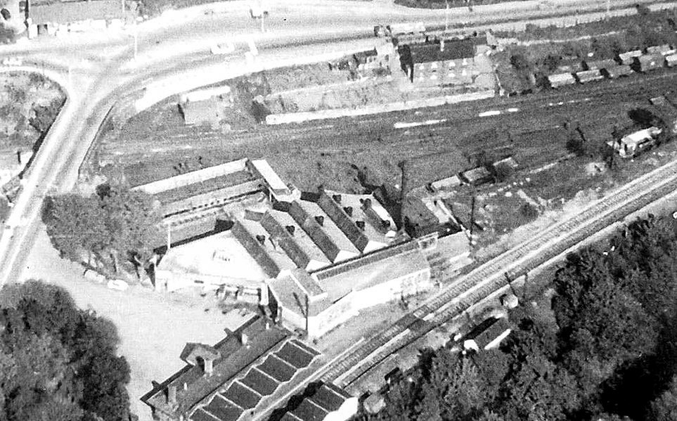 1950's? Rowsley Creamery from the air. John Irish comments"... Note the railway behind the dairy going through the bridge to the milk depot where the Peak shopping village is now located. Good view of the station as well." (Courtesy Alan Salt)