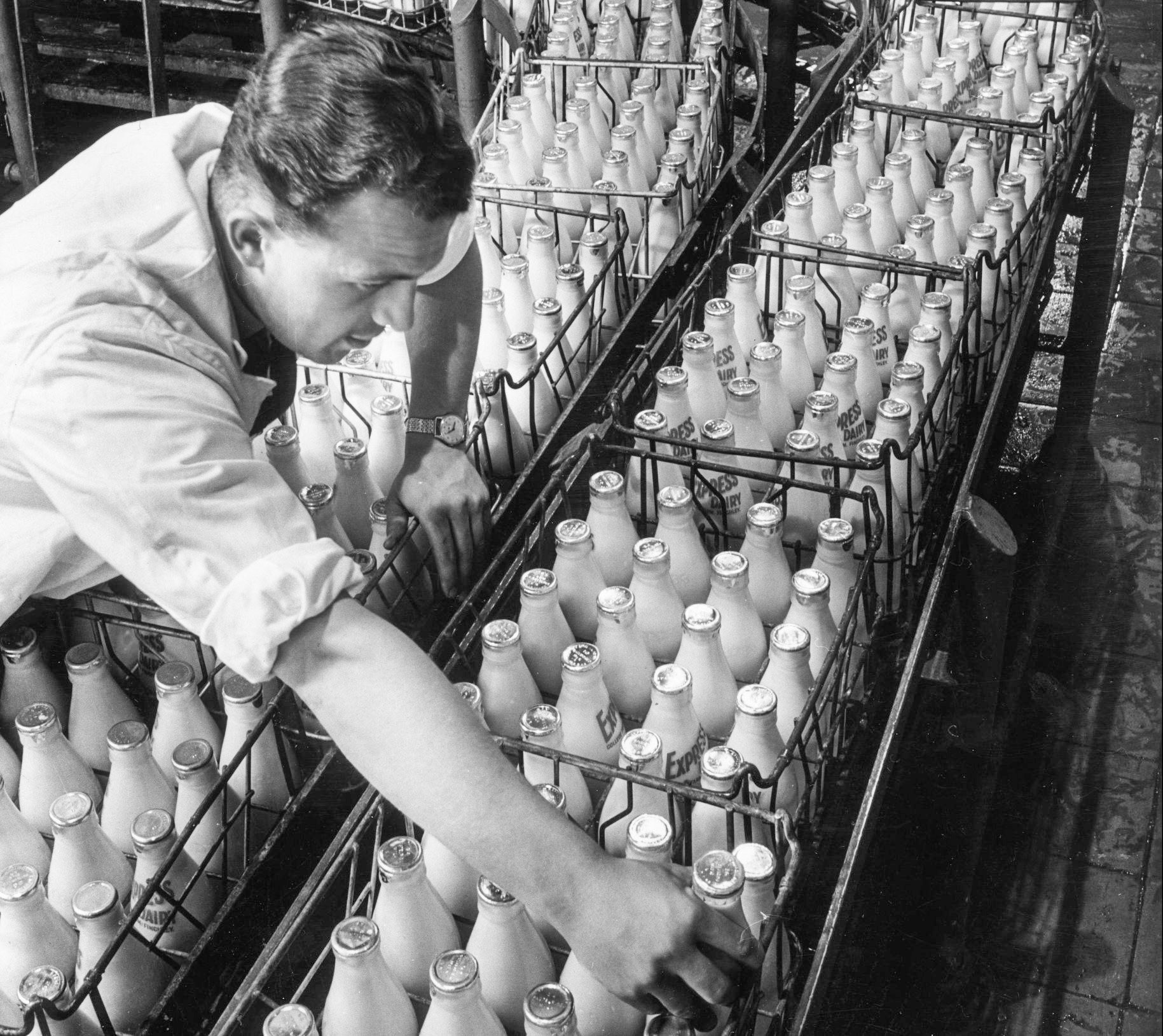 1970's Job's bottling line. (Courtesy Albert Snodgrass)
