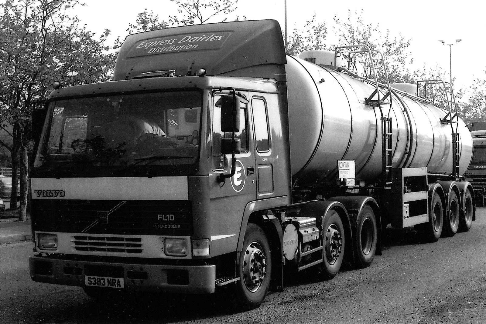 1980's Express Distribution Tanker S383 MRA
