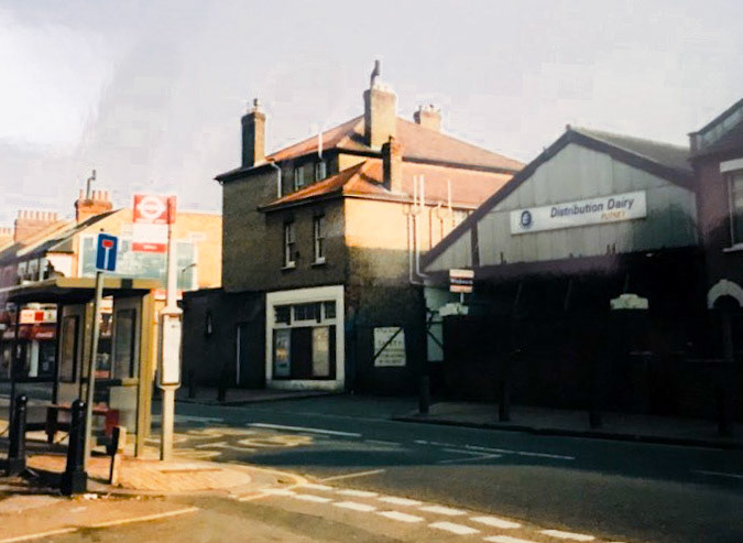 1983 Putney Depot. Stephen John Wills comments "Great depot and memories of the fantastic people that worked there-many many, friends, PROUD to say that as the manager I could not have asked for better..." Carrie Manly adds "I remember going to help my dad ('Mad Mick') out every school holiday when he worked at Putney depot-loads of fond memories there with all the different milkman I know 😀😀". Philip Snowden says "Did 20 years at this depot, 20 good years I may add ending with our house paid for and small pension which I wouldn’t have had with previous jobs." (Courtesy John Carey)