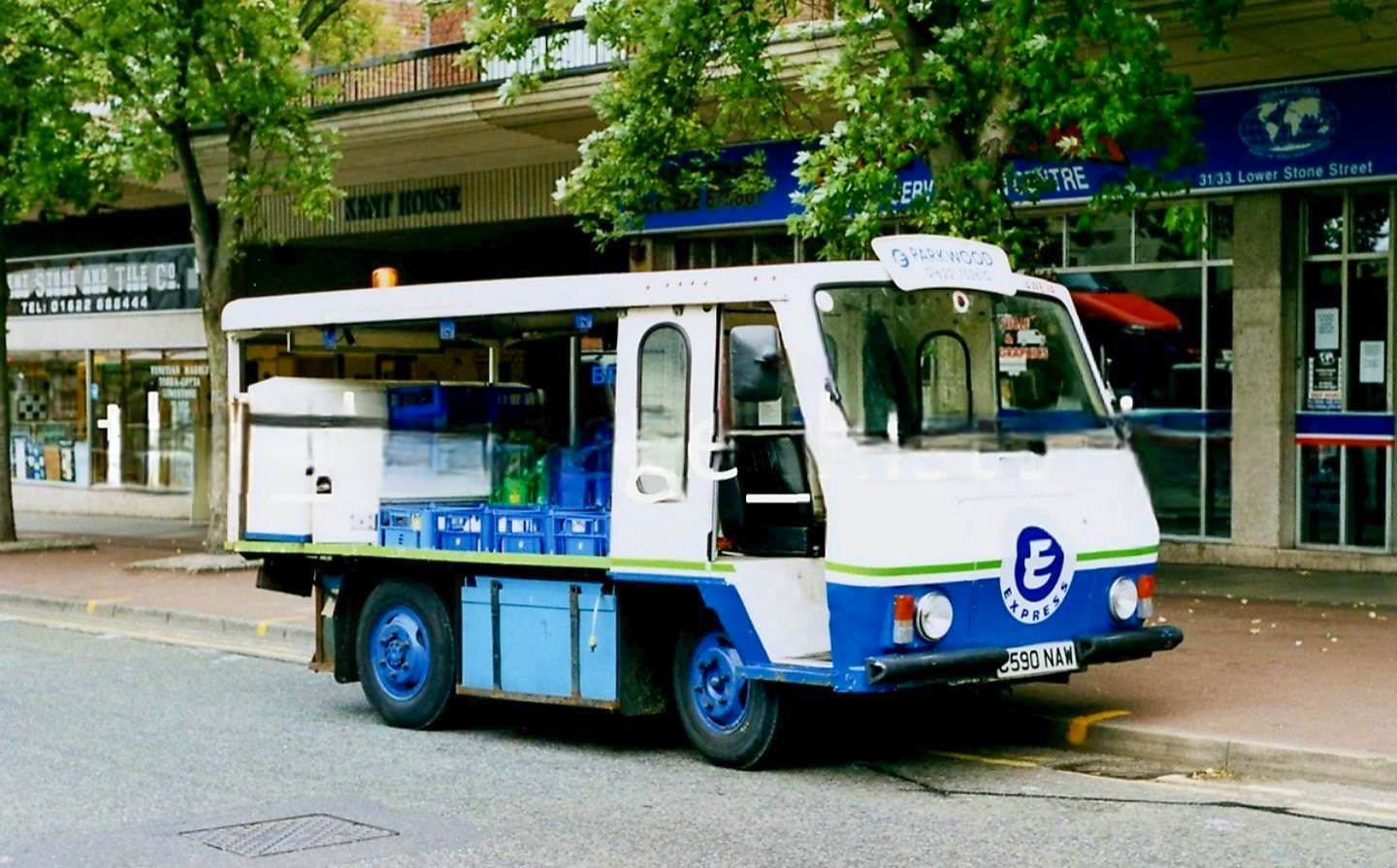 1985 Reg Parkwood float, C590 NAW (Courtesy Don Reid)