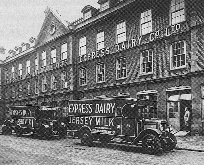 1900's 15 Tavistock Place, from 1989 Express 125 Year Anniversary Review