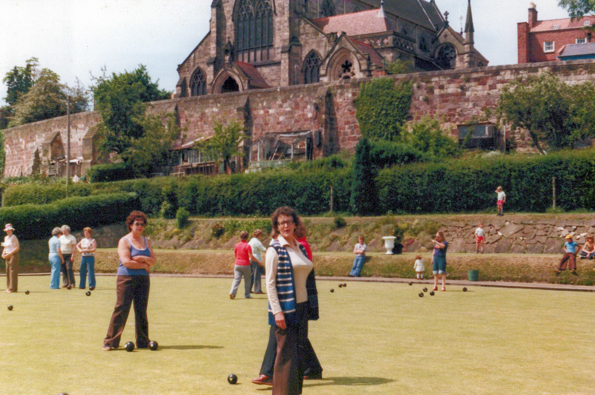 1980's Minsterley Bowling Club (Courtesy Joe Lyons)