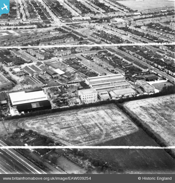 1951 South Ruislip site, prior to Express Dairy - The Air Control Installation Works, facing 297° (Courtesy Mark Amies, from Britain From Above, https://www.britainfromabove.org.uk/image/EAW039254