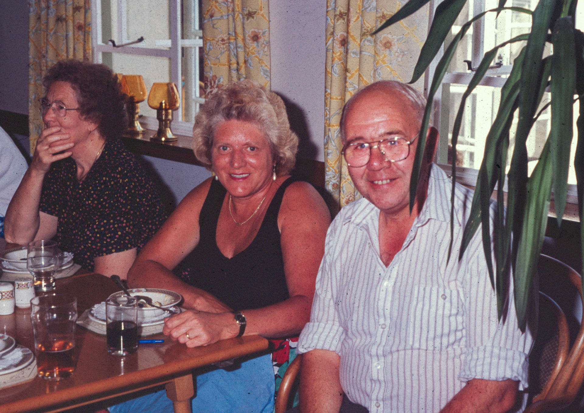 1995 Minsterley Social Events. Margaret Davies and Budley. Wendy Haywood comments "Mum was a good rounders player, especially when she bought the gold metal rounders bat. I spent many an evening watching her play at Minsterley rounders team. Tracy Eggby-Jones adds "Eileen Bunting (nee Yapp) in the background" (Joe Lyons 35mm slides)"