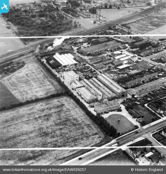 1951 South Ruislip site, prior to Express Dairy - The Air Control Installation Works, facing 289° (Courtesy Mark Amies, from Britain From Above, https://www.britainfromabove.org.uk/image/EAW039257