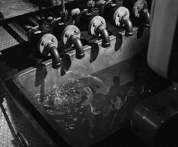 1940's Tower Creameries, later Mitcham Foods, part of Express. Mixing oils. (Courtesy British Instructional Films, British Pathé)