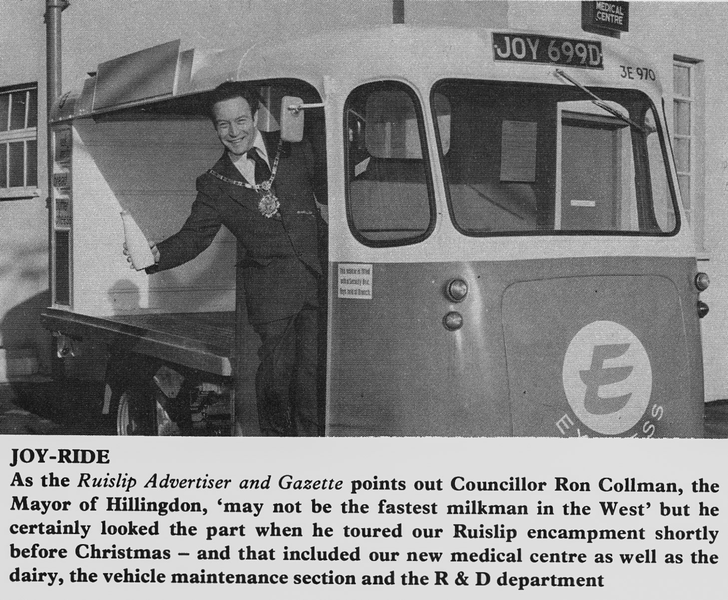 1977 Mayor of Hillingdon Ron Collman tours South Ruislip site. (Express News Spring)