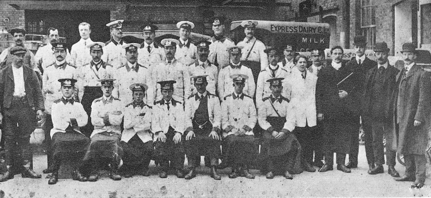 1907 Bloomsbury staff line up at Tavistock Place. (1960 Picture Set from Express News Christmas edition)