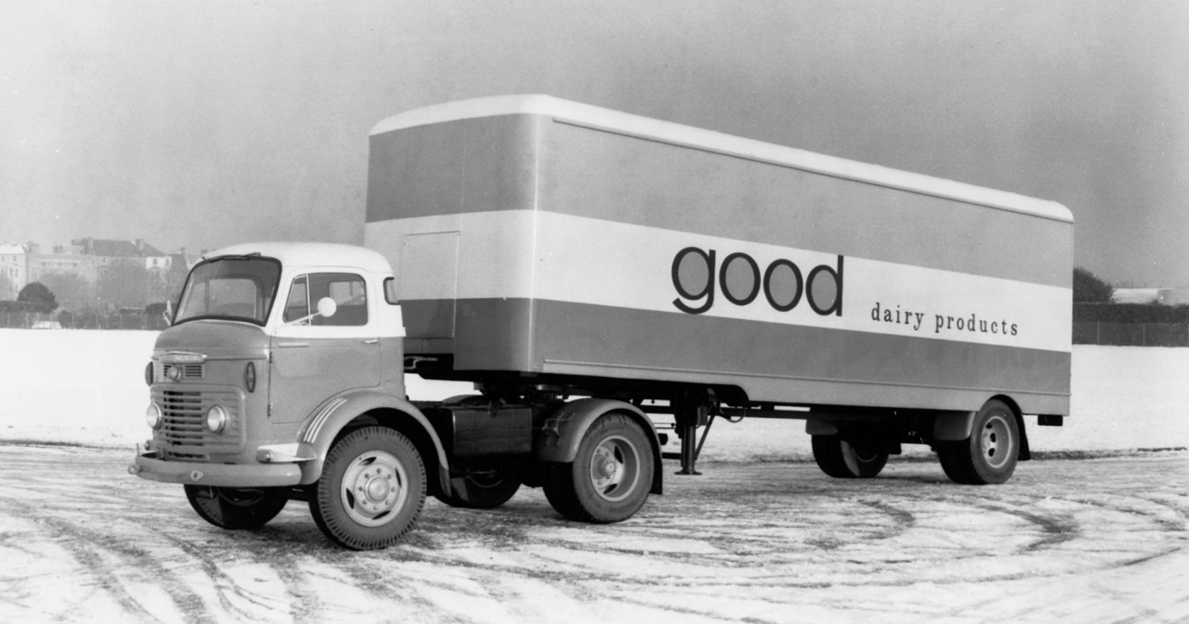 1962 J. Good &amp; Sons, Commer QX. (Courtesy Dave Fane)