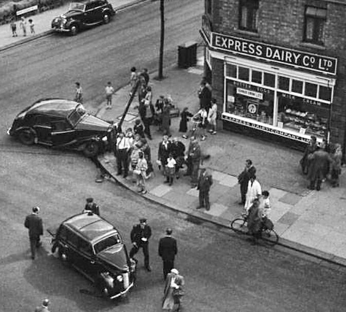 1940's? Express Shop, unknown location (Courtesy Paul Smith)