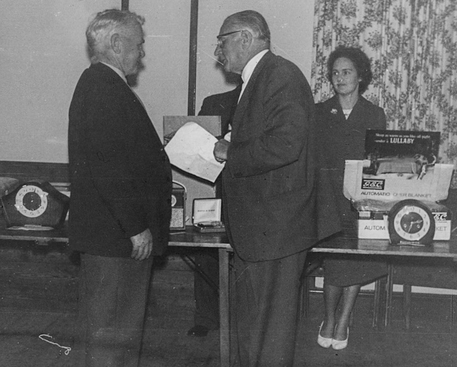 1953 Shirley Rowson comments "Ralf Crowther on the left" (Joe Lyons Collection)