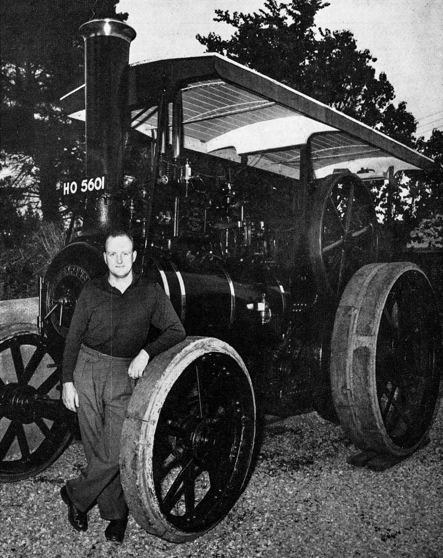 1967 Credition fitter Dave Dicker shows off his traction engine. (Express News Christmas)