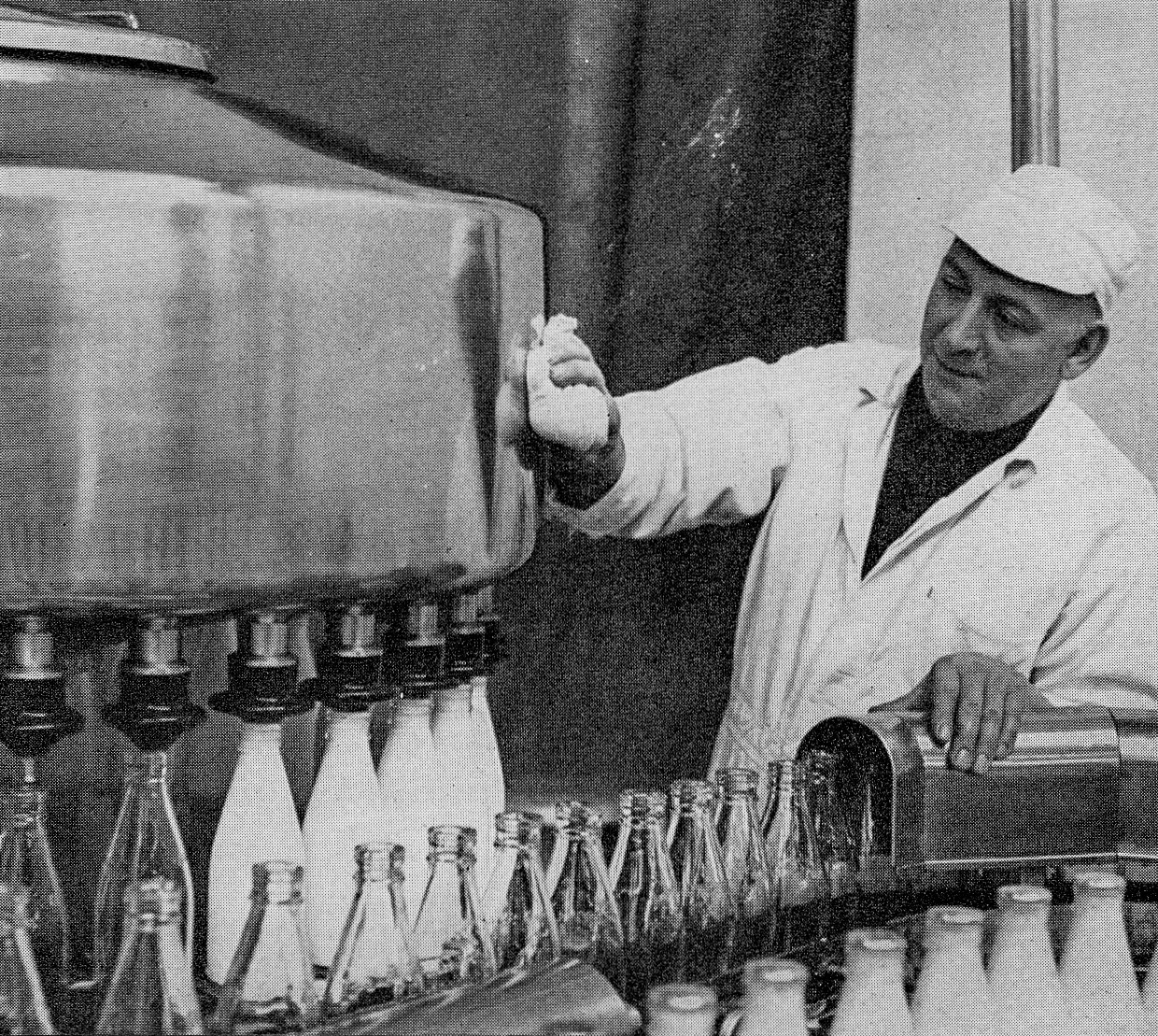 1968 Wakefield. Chargehand Frank Campbell with the UDEC filler. Frank spent 30 years as a miner at New Monkton Colliery before joining Express. Julie Wright comments "When I was 12, I loved sitting round the back watching the bottles go round on machines and watching them work.  I didn't like school, so I went there every day 8.30 till 3pm .my parents never found out! (Express News Summer)