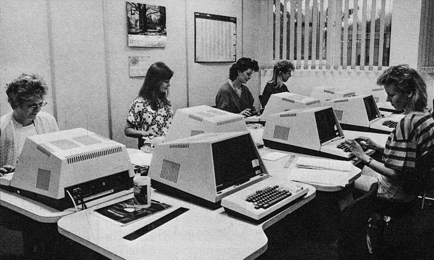 1985 Computer operators Jacqueline Ansell, Maxine Knight, Adele Martin, Beverley Galloway and Karin Dodd