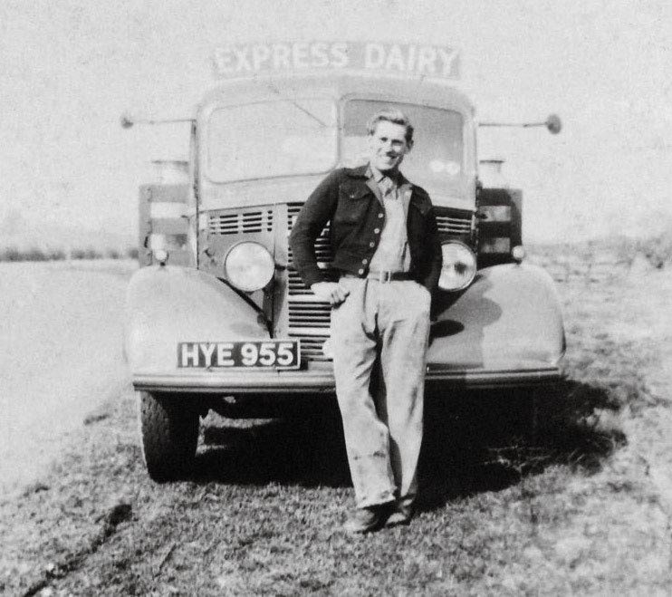 1950's Iain Argue comments "Pretty sure this is my Dad (Arthur Dargue) again looking super cool, in front of an Appleby based Bedford, probably early 1950's"