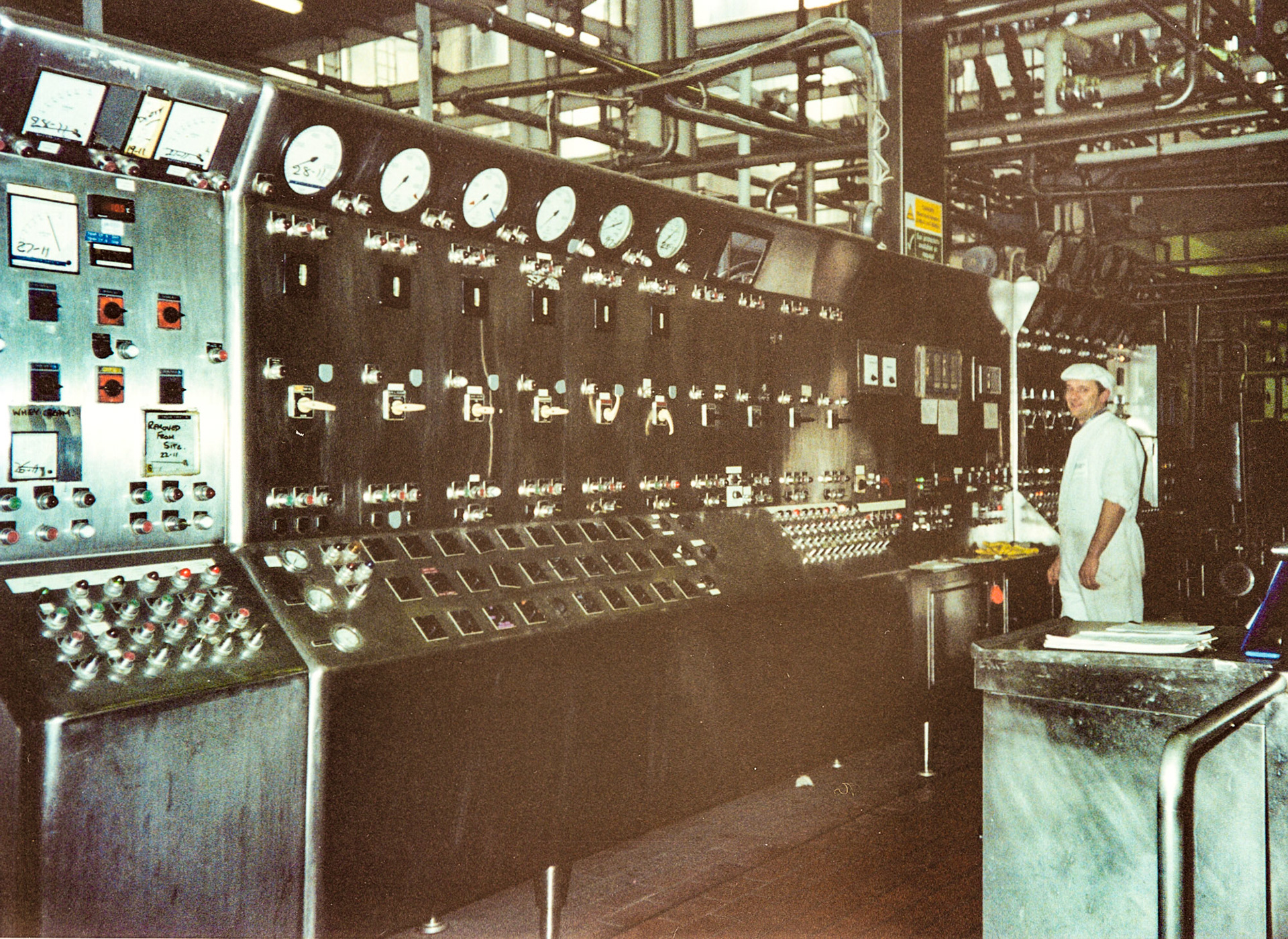 1991 Honiton, December: Chris Prettyjohn by the panel. (Courtesy Wendy Hawker)