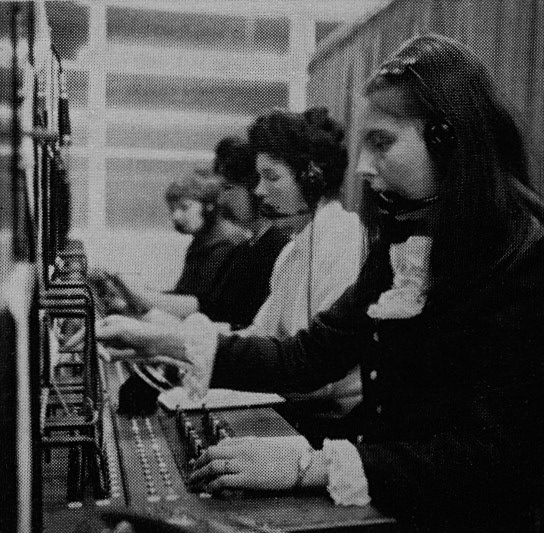 1968 Ruislip Telephone Exchange - Viking 2345 (Express News Christmas)