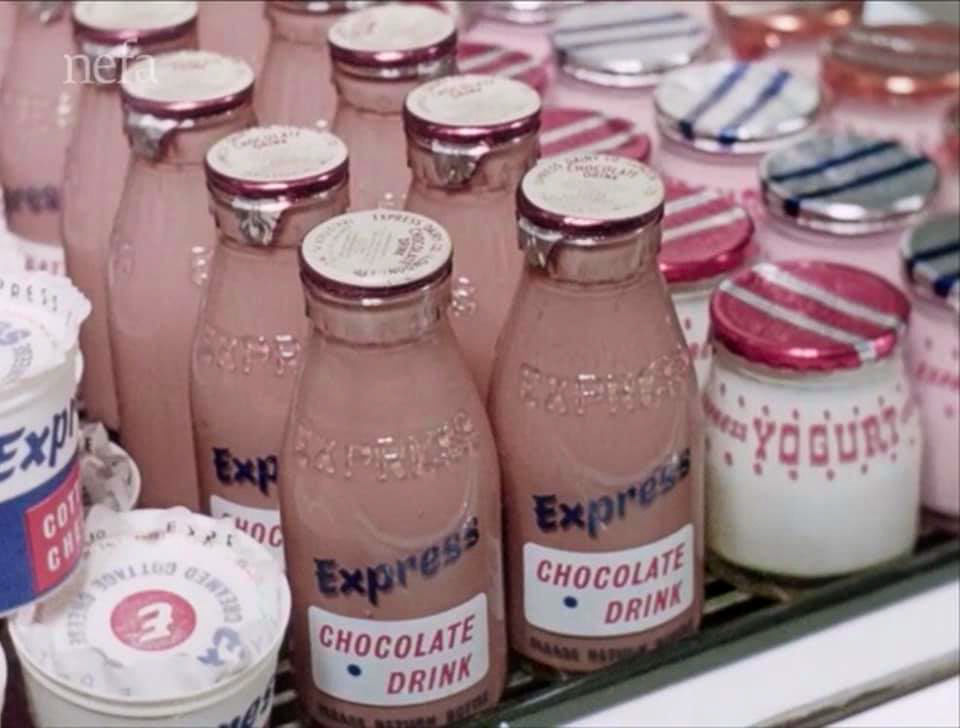 1950's Express products included chocolate drink, in glass. Chris Austen comments "The chocolate drink in the late 50's/early 60's was sterilised with a crown cork seal and was sold from vending machines; there was one such machine outside Mottingham depot. (Courtesy Paul Smith)