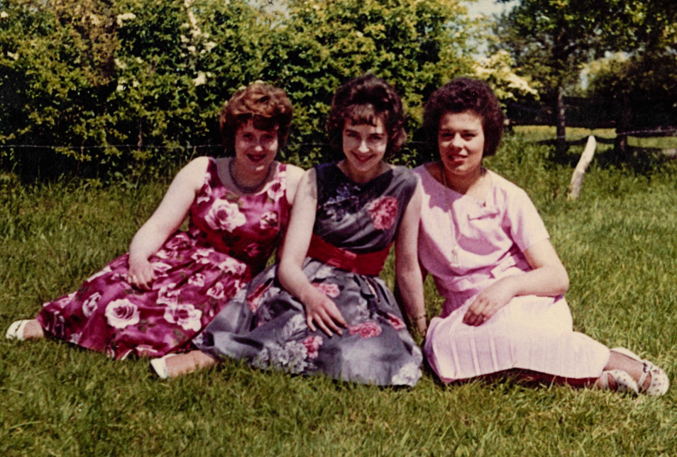 June Pinches identifies Dorothy Swain (Jones), Kristine King (Evans), and Kate Williamson (Gittins). Helen Hatton adds "Dorothy Jones on the left, my lovely auntie x" (Joe Lyons Collection)