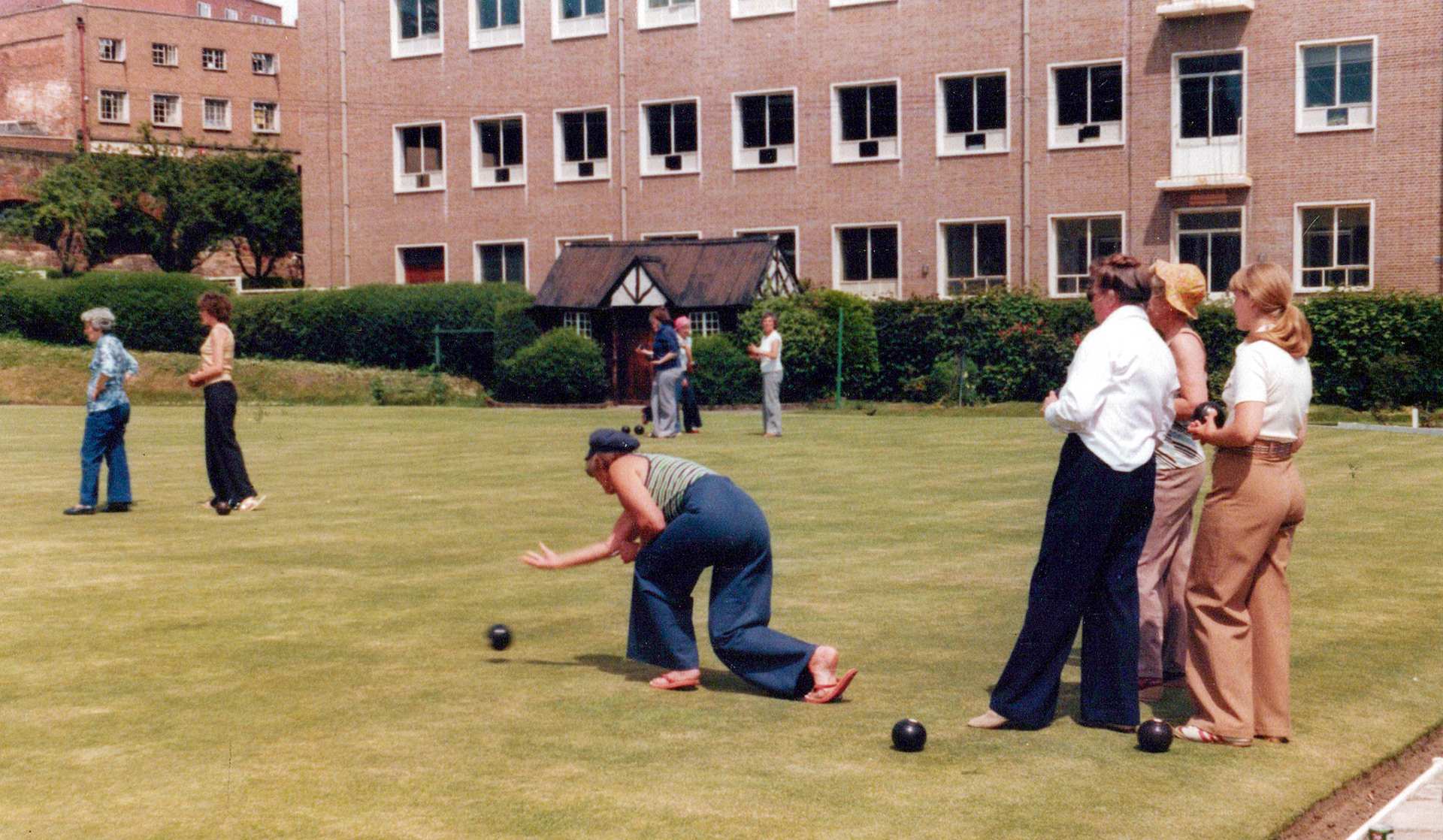 1980's Minsterley Bowling Club (Courtesy Joe Lyons)