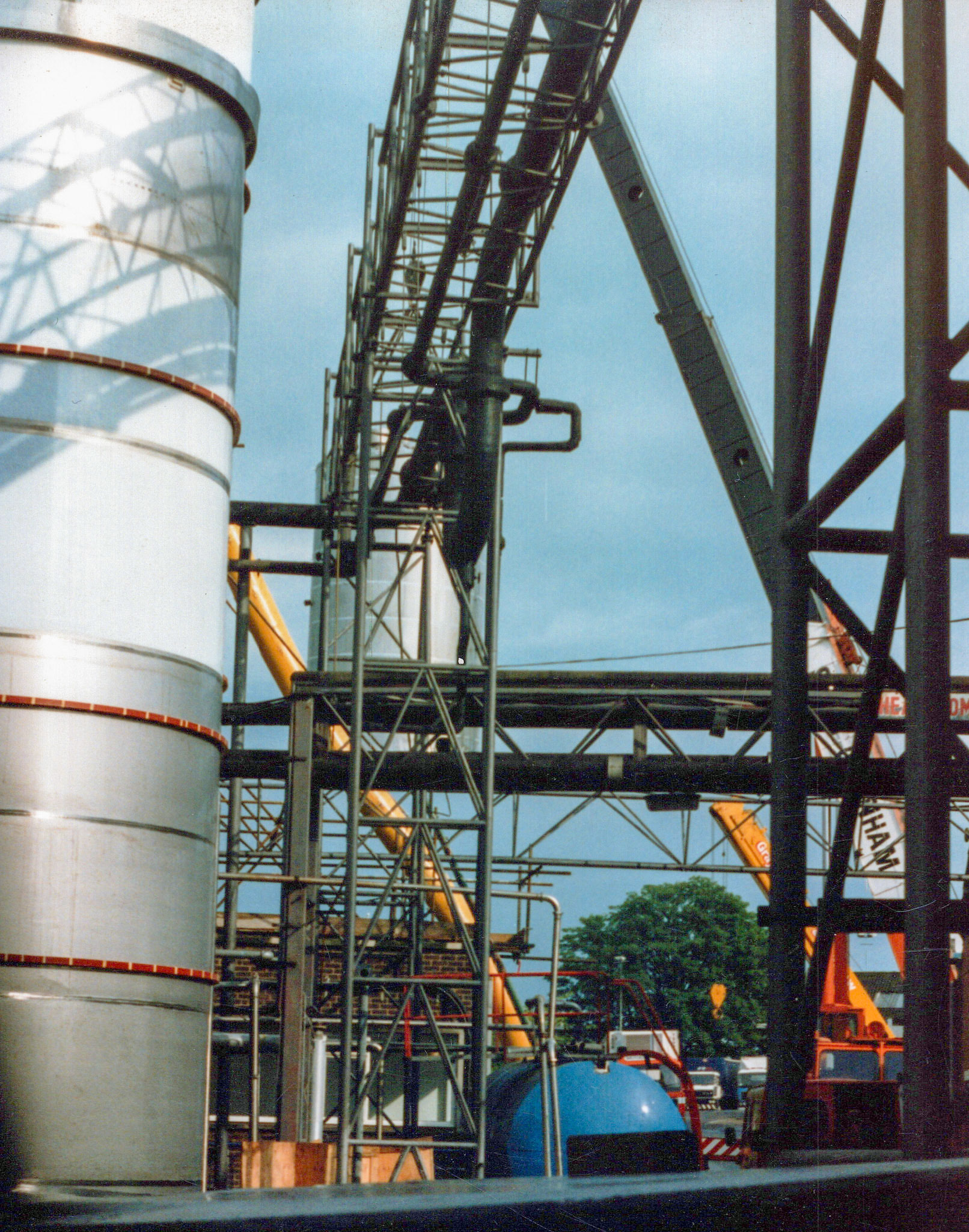 1980's Appleby Spray Drier Installation. (Courtesy David Atkinson)