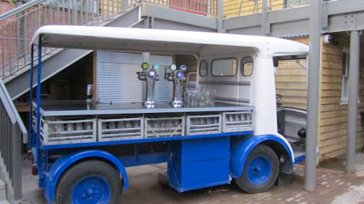 Muswell Hill, at the Mossy Well pub (Courtesy Michael Aldread)