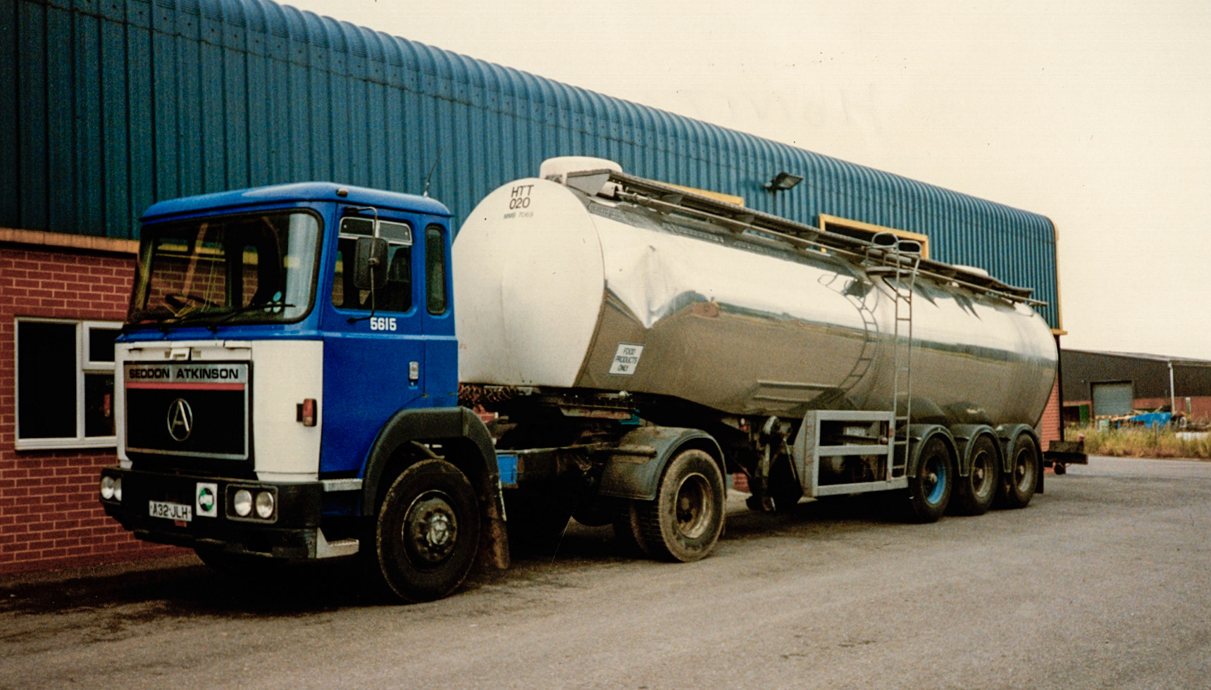 1983 Reg Seddon Atkinson A32 JLH at Honiton. Mark Packer Burns comments "Honiton to Staplemead flyer!" (Courtesy Dave Fane)