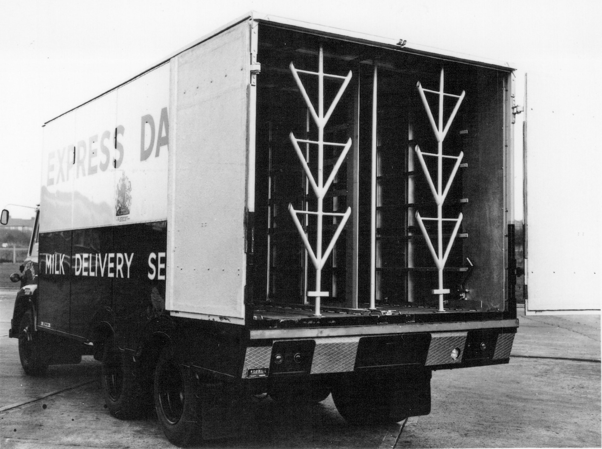 1960's Low height Bedford TK, similar to the lorry that delivered bottled milk to the depot in Purley, Surrey, which had a low archway. The depot area and the Express shop front next door are still there today, although the shop front is bricked over (Courtesy Dave Fane)