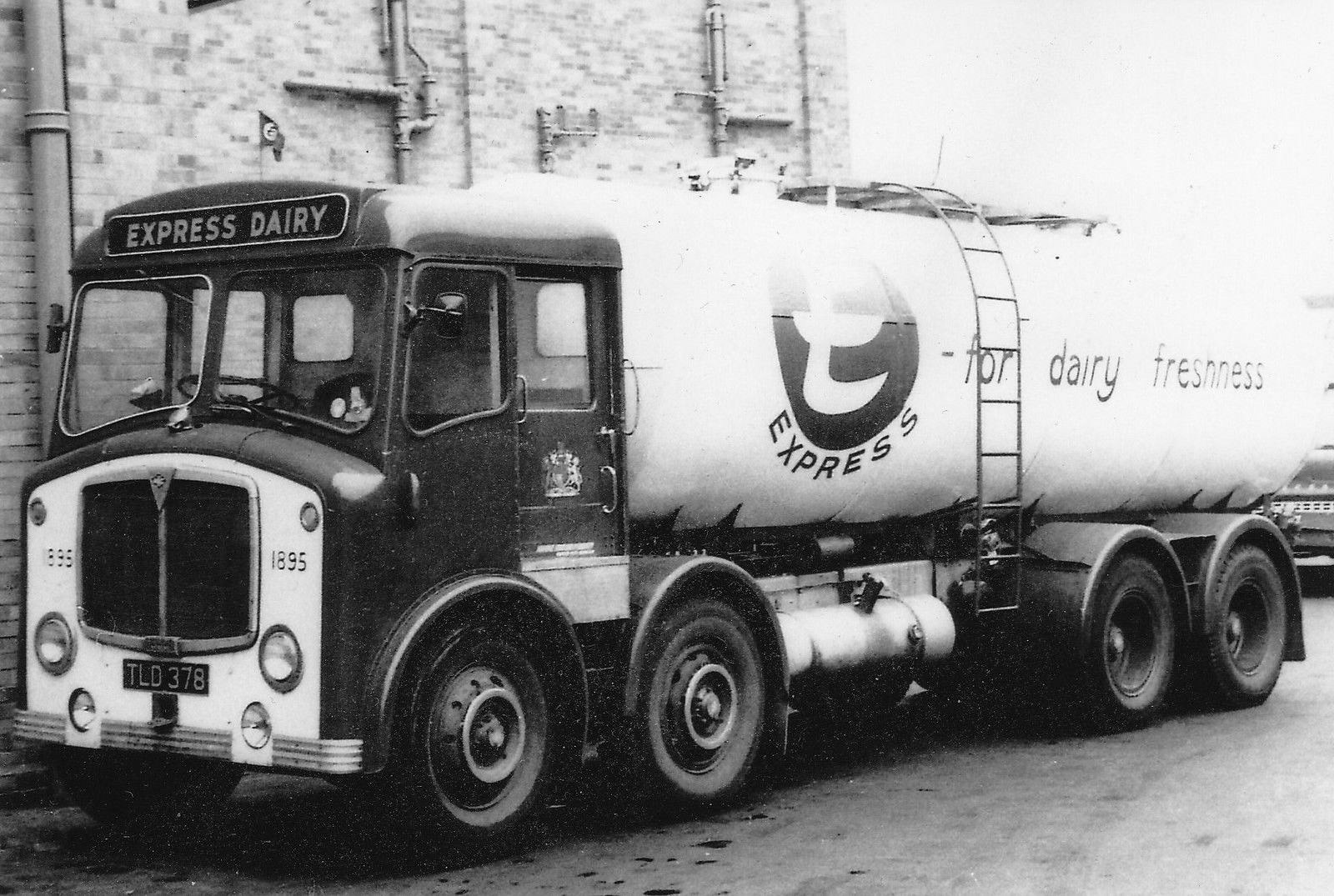 1960's Express AEC Tanker Reg: TLD378, Fleet No 1895 (Courtesy Michael Aldread)