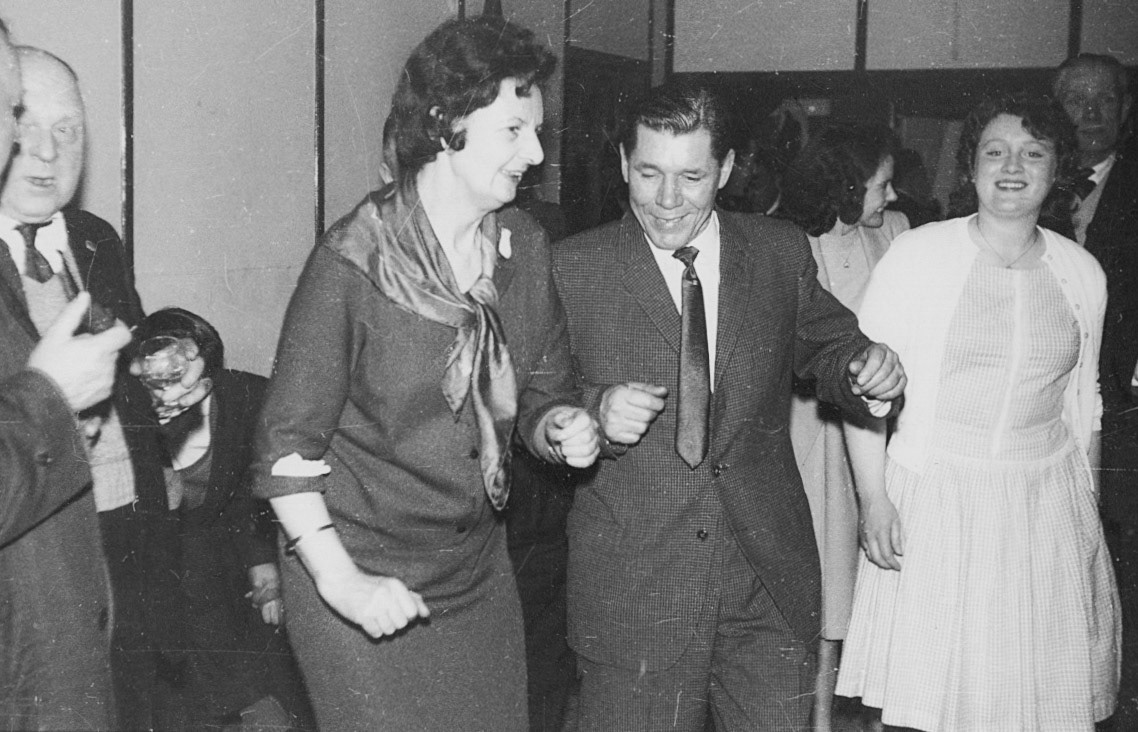 1960's "Mrs Wright and Harry Jones". Heather Williams nee Meddins in white dress. Len Bailey identifies Geff Cartwright, in background to the right. (Joe Lyons Collection)