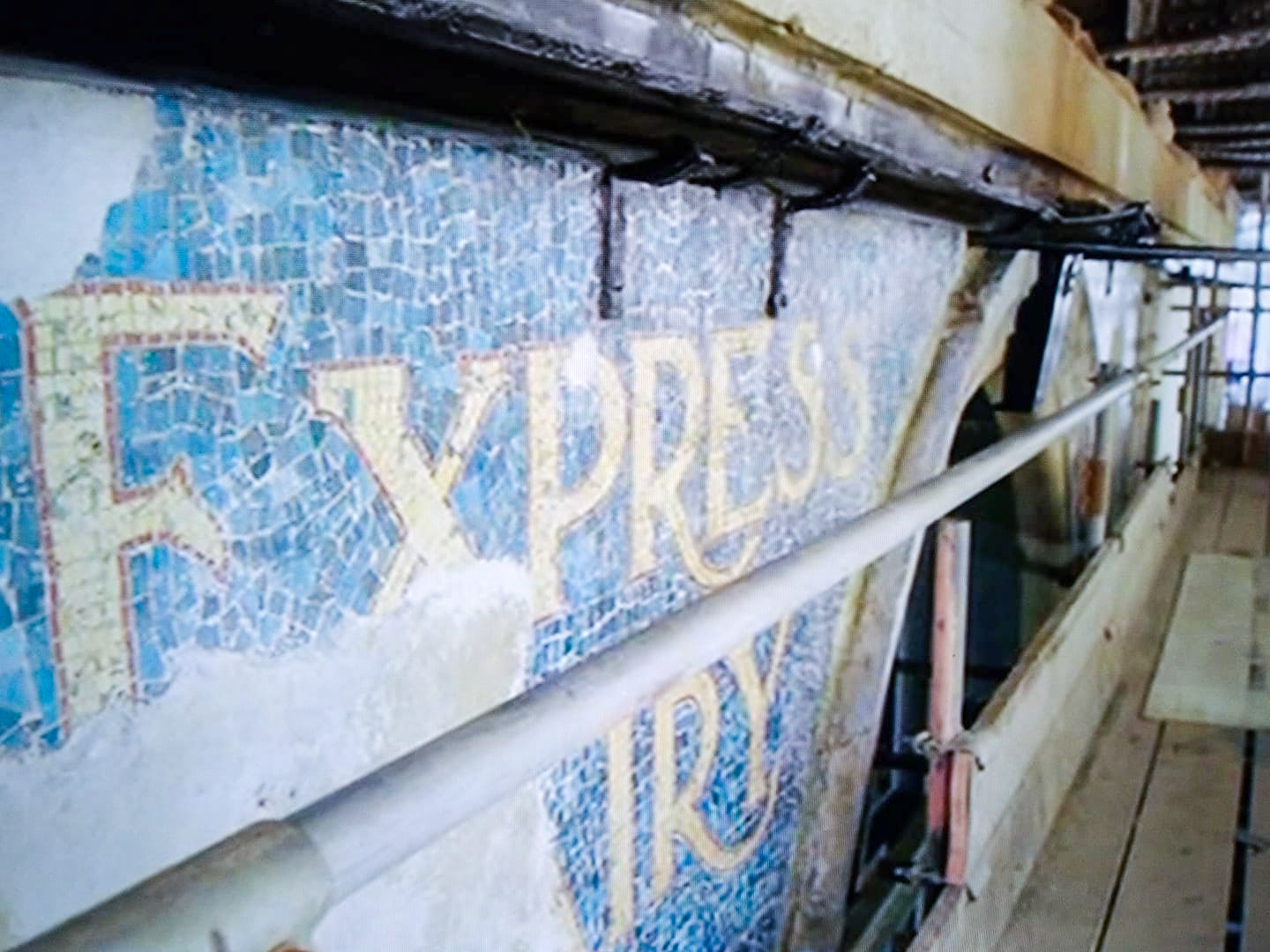 1900's ? Express Dairy Mosaic near London Bridge Station