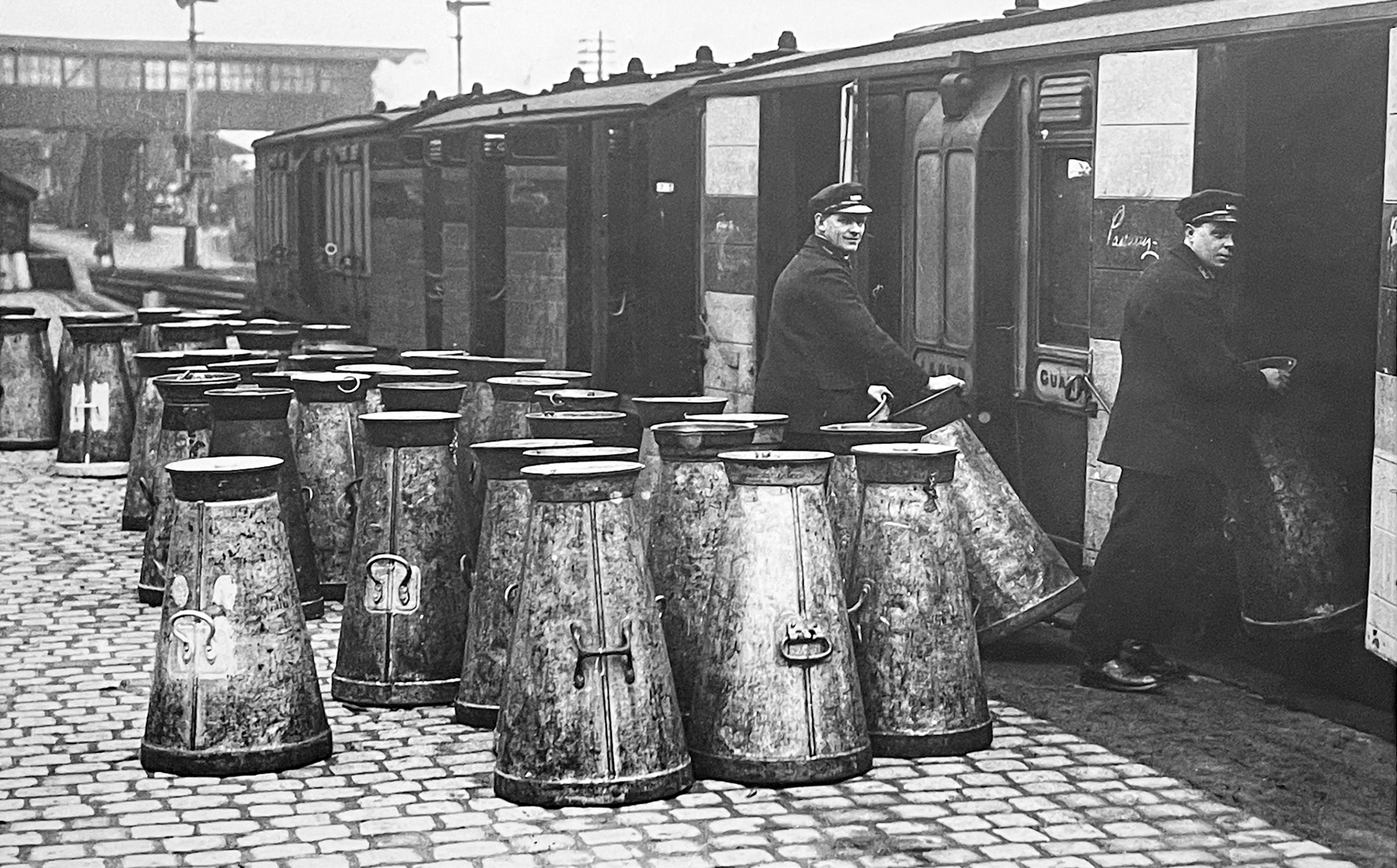 1925 Uttoxeter Station (Courtesy Museum of English Rural Life/ Getty Images)