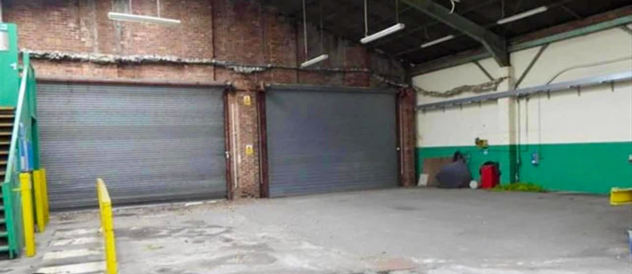 St Helens Depot, now a gym after Dairy Crest closed the depot. Paul comments " 😩😩😩😩😩we were happy when we were blue!" (Courtesy Paul Simm)