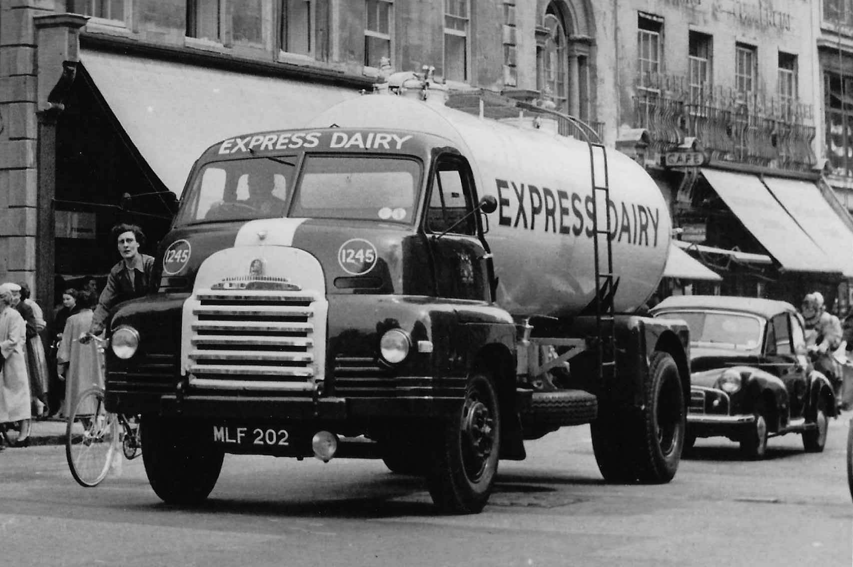 1960's Bulk collection Bedford  'S' Type Tanker MLF 202, High Street, Oxford (Courtesy Paul Luke)