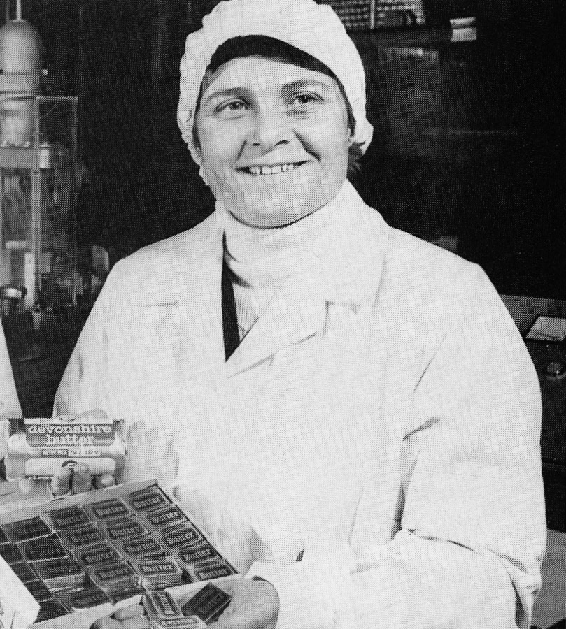 1981 Ann Wood, Honiton