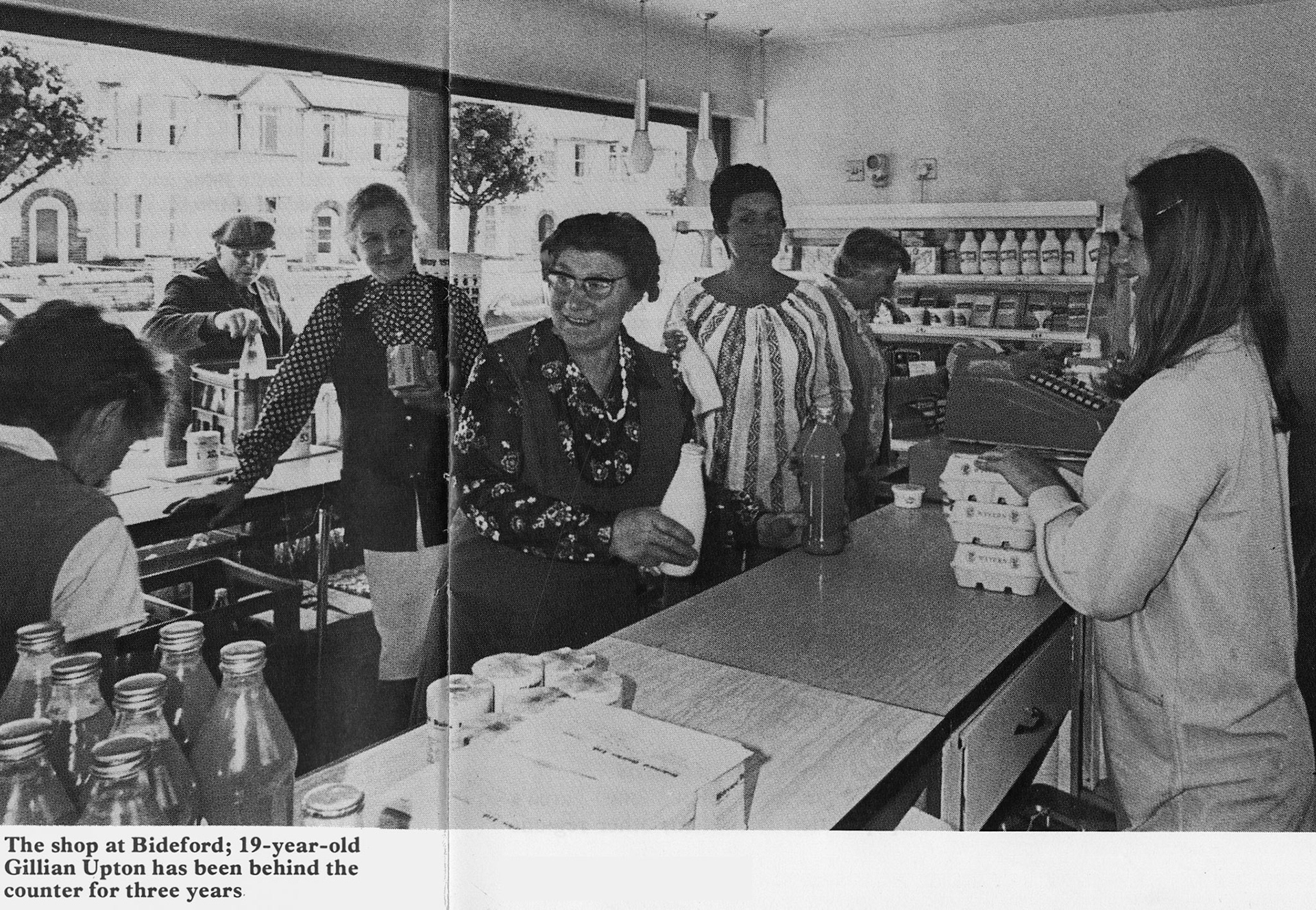1977 Express shop in Bideford, with Gillian Upton behind the counter. (Express News Autumn)